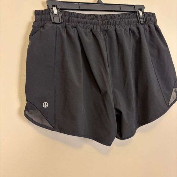 Lululemon Hottie Hot Black Mesh Side Lined Athletic High Waisted Shorts 12 Tall - Picture 5 of 6